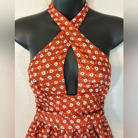 Urban Outfitters Floral Romper XS - Picture 4 of 13